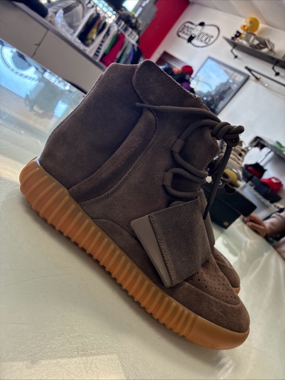Men’s Adidas Yeezy Boost 750 Chocolate Pre Owned Used No Box FUFU - Picture 2 of 16
